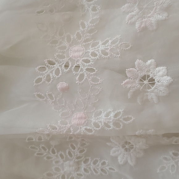 Vintage late 1960's white Communion dress - Picture 10 of 11